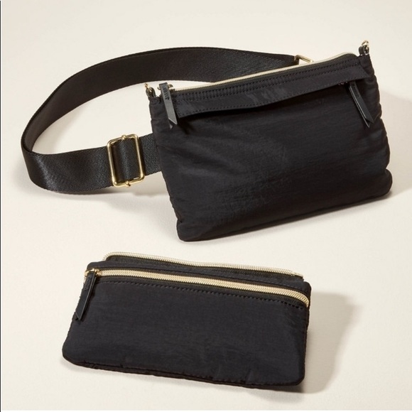 :: Stella & Dot 4-in-1 Zip-it Convertible Crossbody/Belt/Fanny Bag Black & Gold - Picture 3 of 11